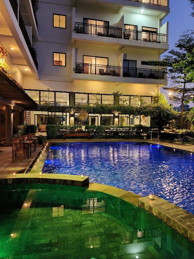Daco Hotel Siem Reap Exterior photo